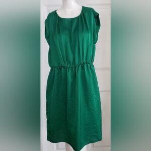 Old Navy Green Knee-Length Sleeveless Sheath Dress